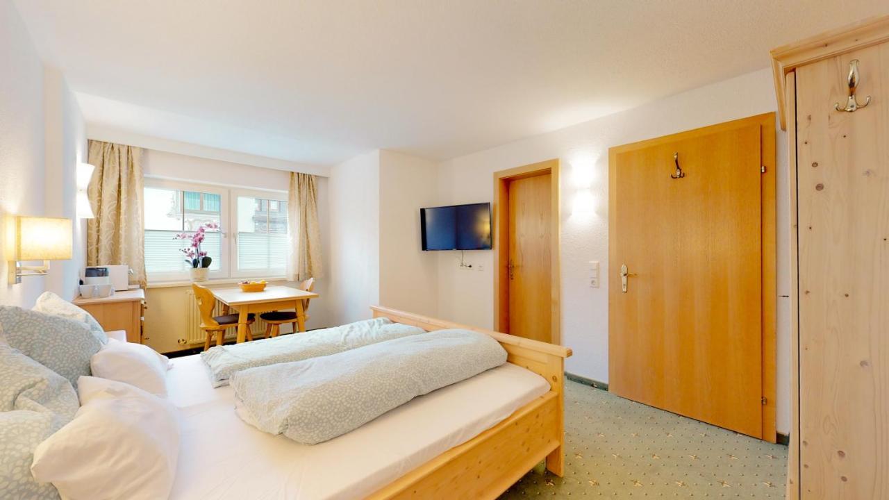 Zimmer Enzian Längenfeld Eksteriør bilde