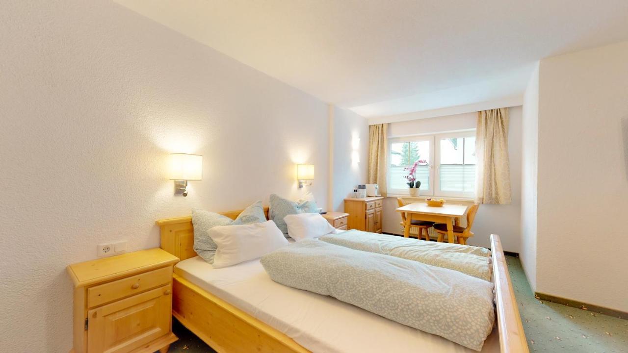 Zimmer Enzian Längenfeld Eksteriør bilde